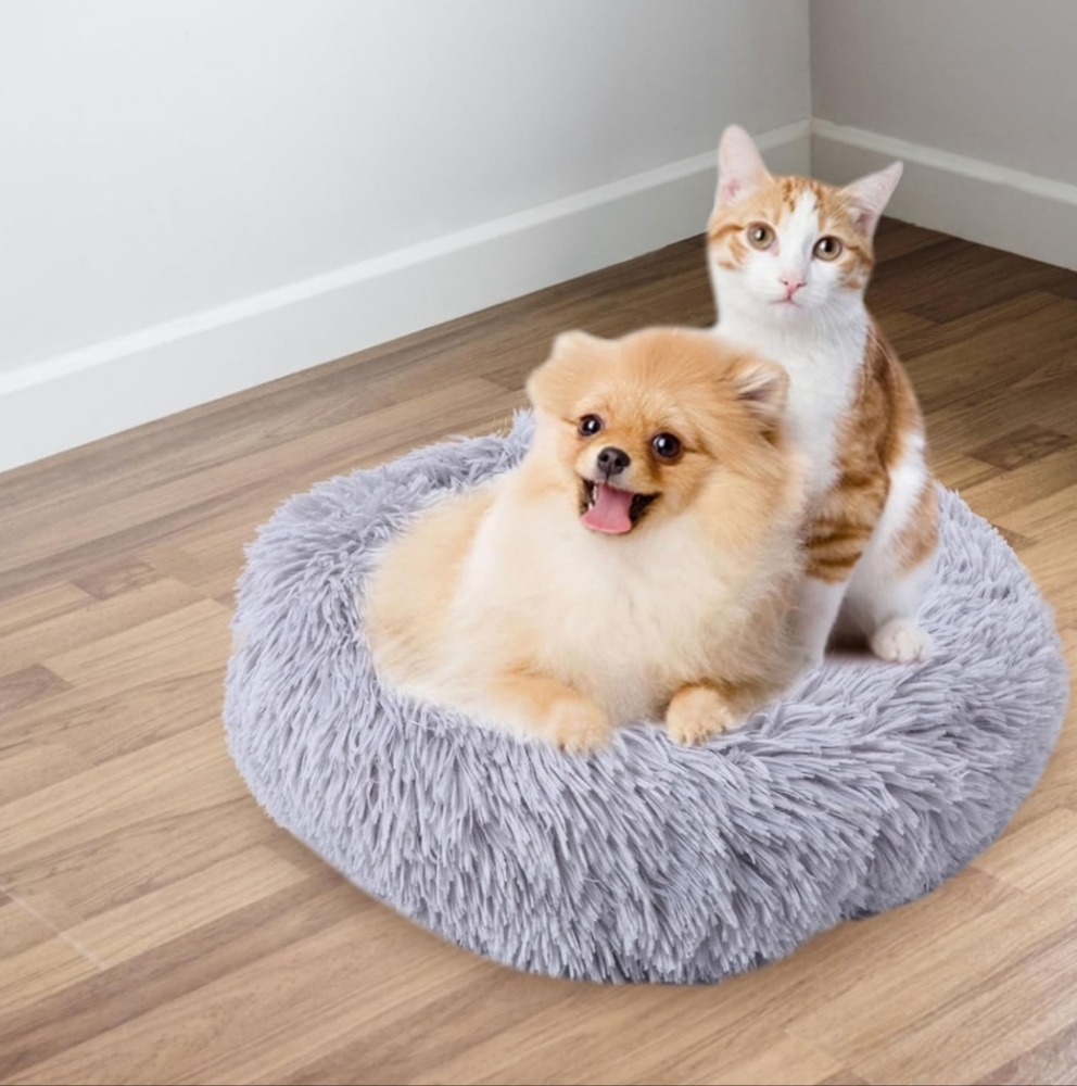 Fluffy Gray Pet Bed - Picture 5 of 8